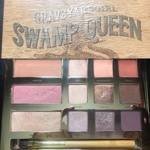 grav3yardgirl swamp queen palette